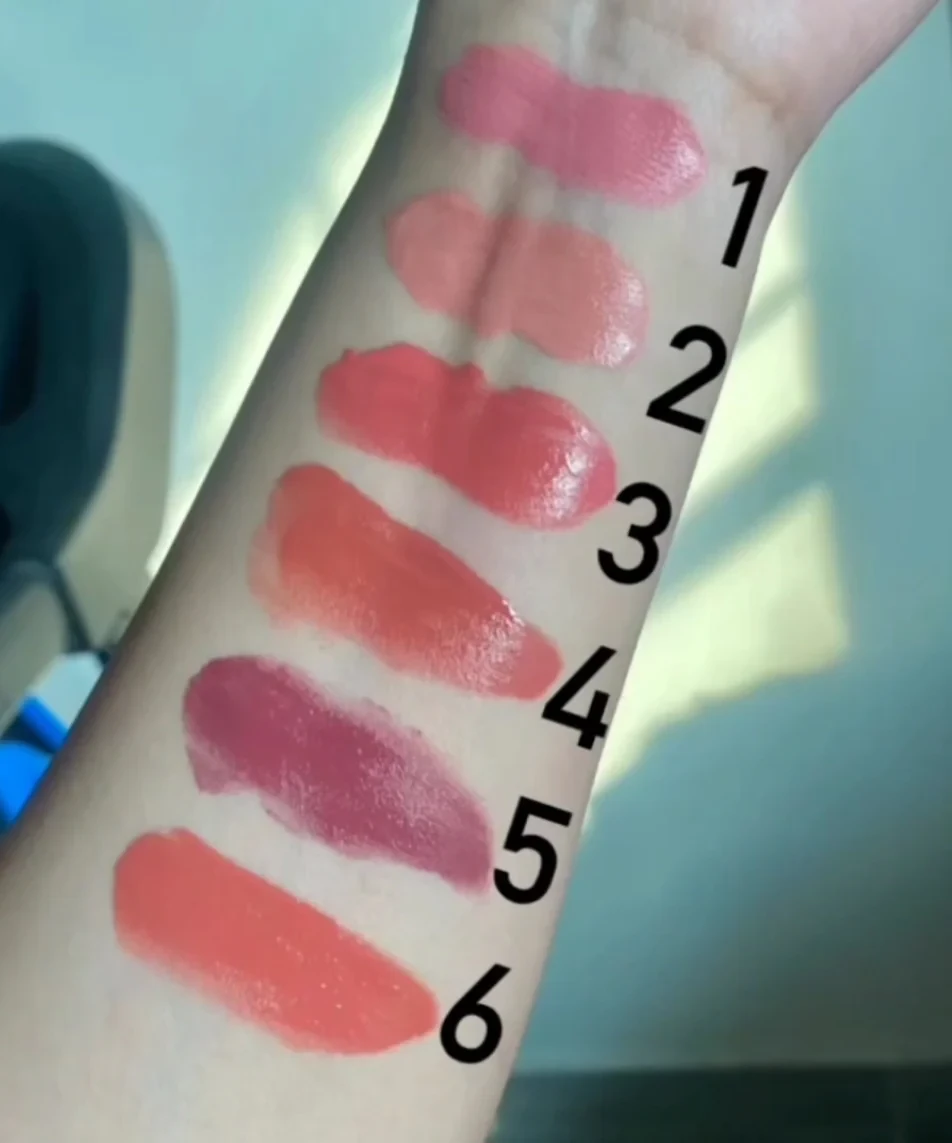 huda moji liquid blushers